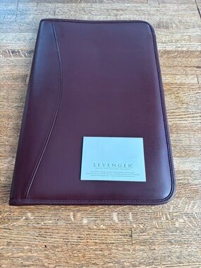 Levenger Legal Size Dark Burgundy Leather Padfolio w/ Full Zipper